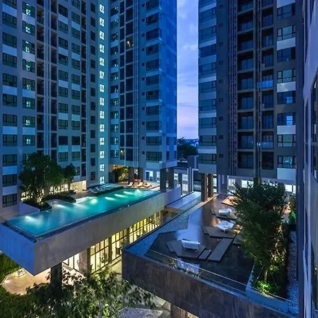 The Base Condo Pattaya 801B.